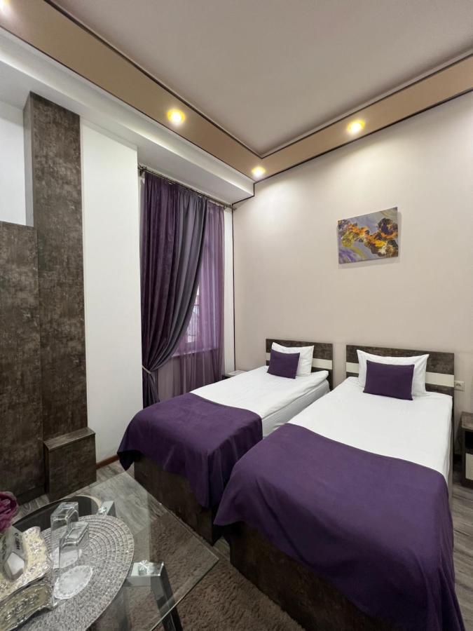 Hotel Fleur Yerevan Exterior photo